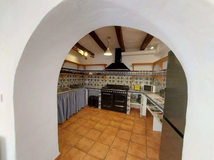 Image No.6-5 Bed Townhouse for sale