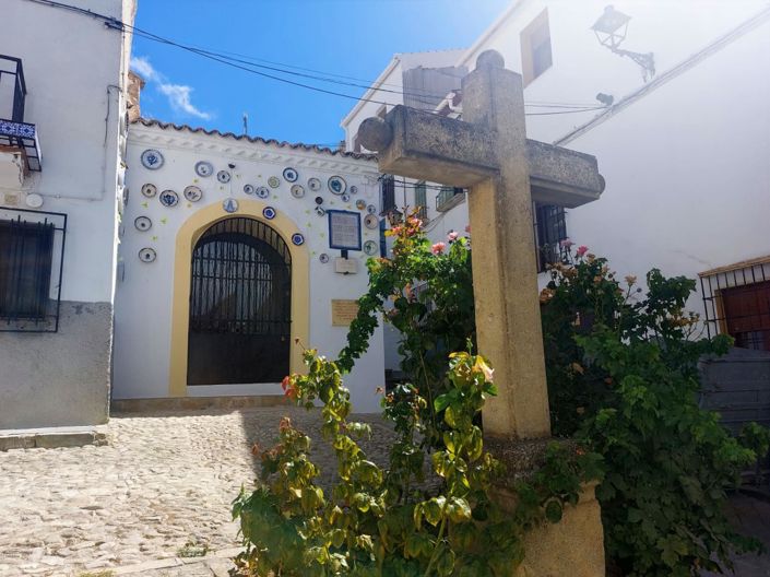 Image No.52-5 Bed Townhouse for sale
