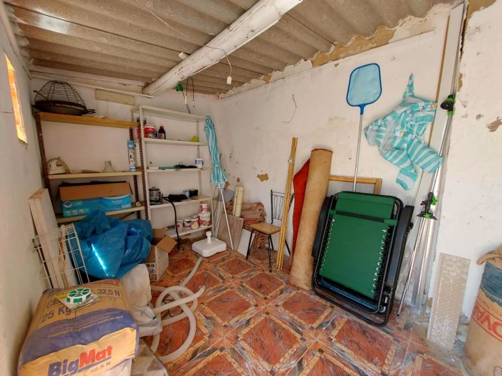 Image No.21-2 Bed Townhouse for sale