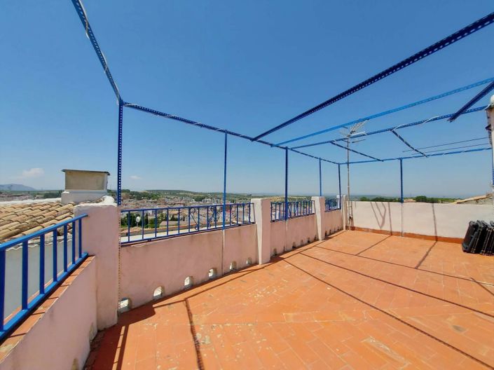 Image No.30-2 Bed Townhouse for sale