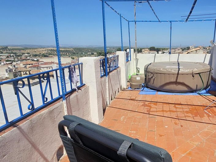 Image No.31-2 Bed Townhouse for sale