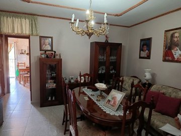 full155218466839851