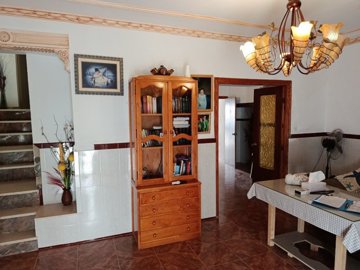 full155084366931819
