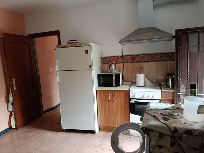 Image No.20-4 Bed Country House for sale