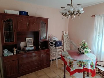 full155098666931832