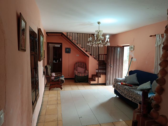 Image No.7-4 Bed Country House for sale