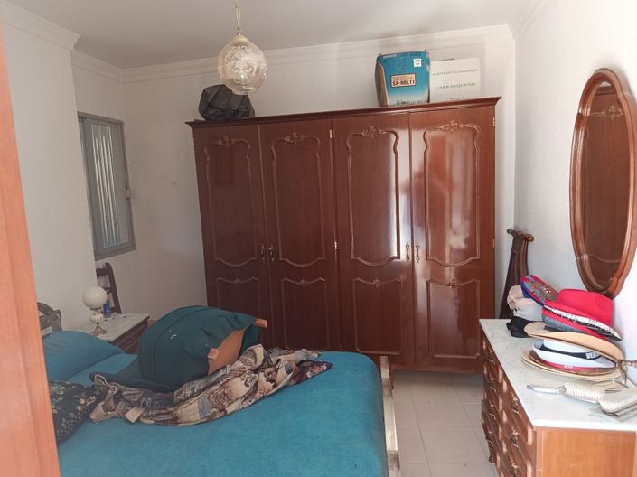 Image No.17-5 Bed Townhouse for sale