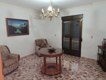 full155806366978803