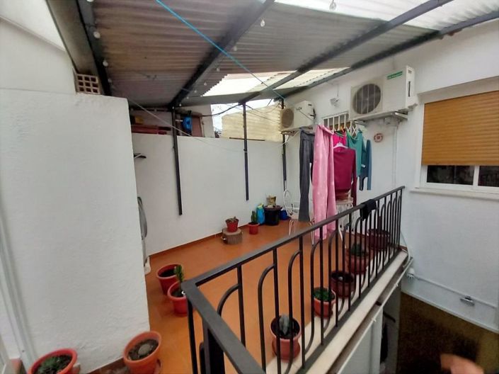 Image No.11-3 Bed Townhouse for sale