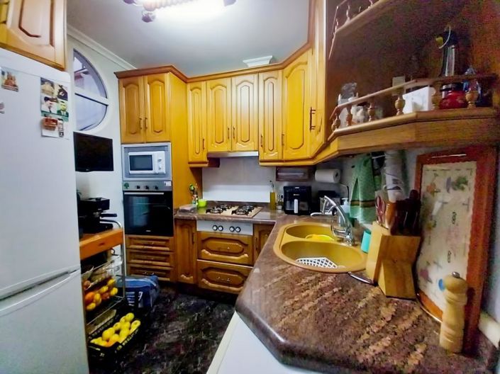 Image No.9-3 Bed Townhouse for sale