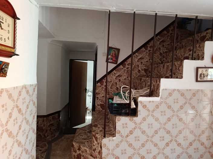 Image No.6-4 Bed Townhouse for sale