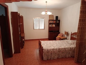 full155655366942338