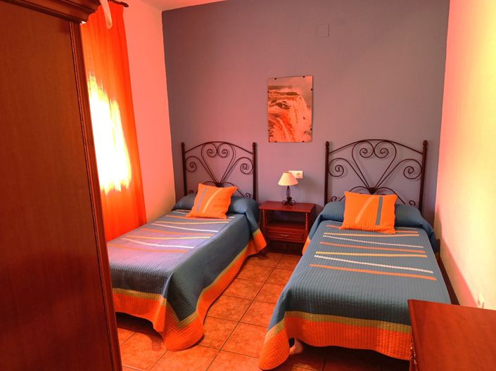Image No.21-3 Bed Chalet for sale