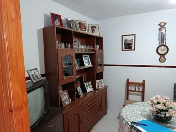 full156120467054203