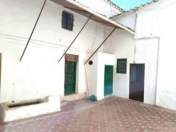full156168667065570