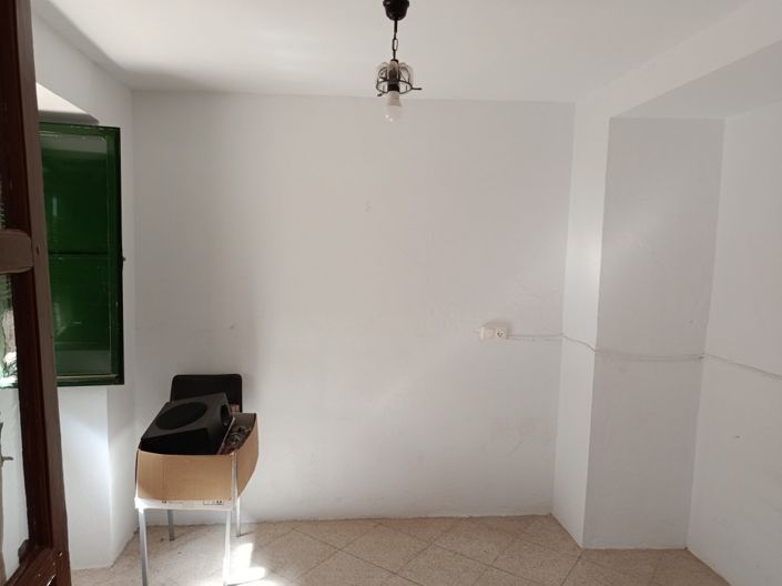 Image No.24-5 Bed Townhouse for sale