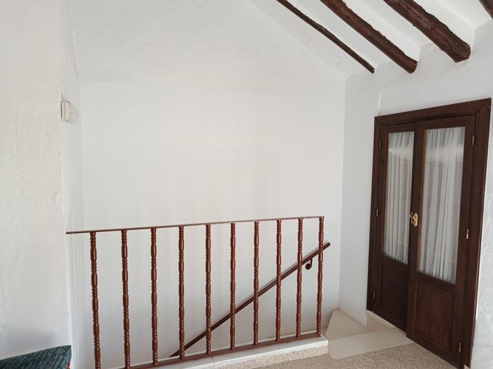 Image No.29-5 Bed Townhouse for sale