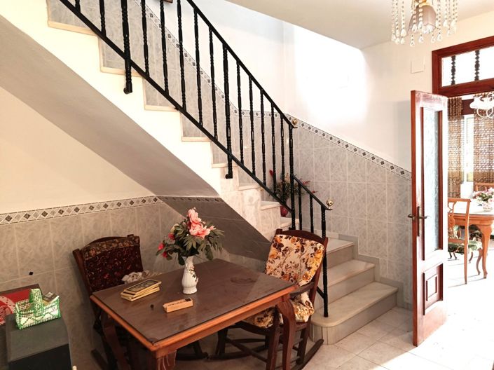 Image No.27-4 Bed Townhouse for sale