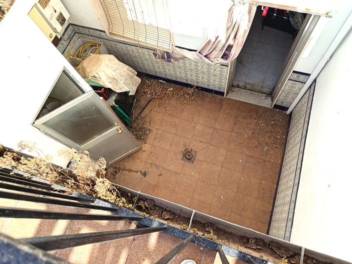 Image No.28-4 Bed Townhouse for sale