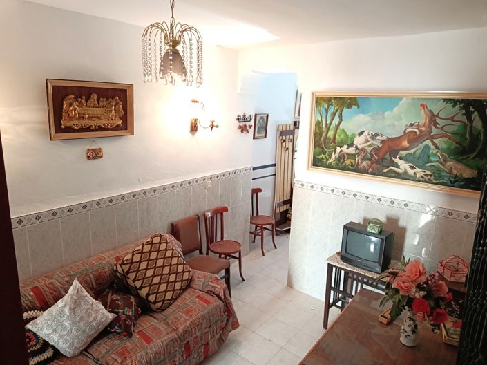 Image No.29-4 Bed Townhouse for sale