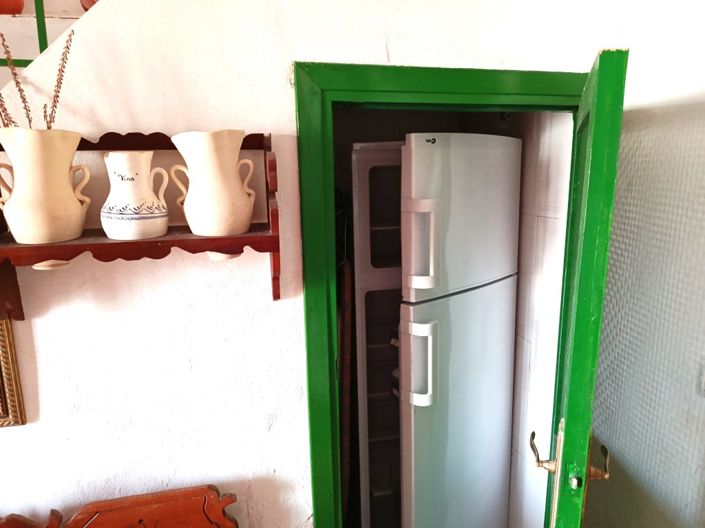 Image No.23-6 Bed Townhouse for sale