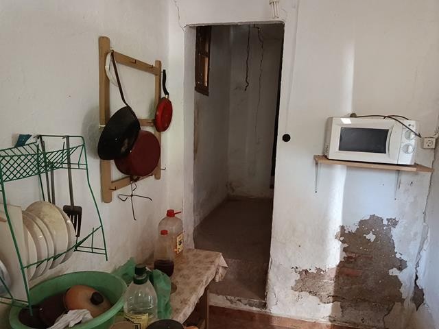 Image No.16-5 Bed Village House for sale