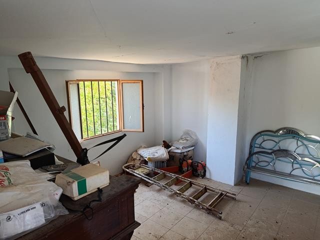 Image No.29-5 Bed Village House for sale