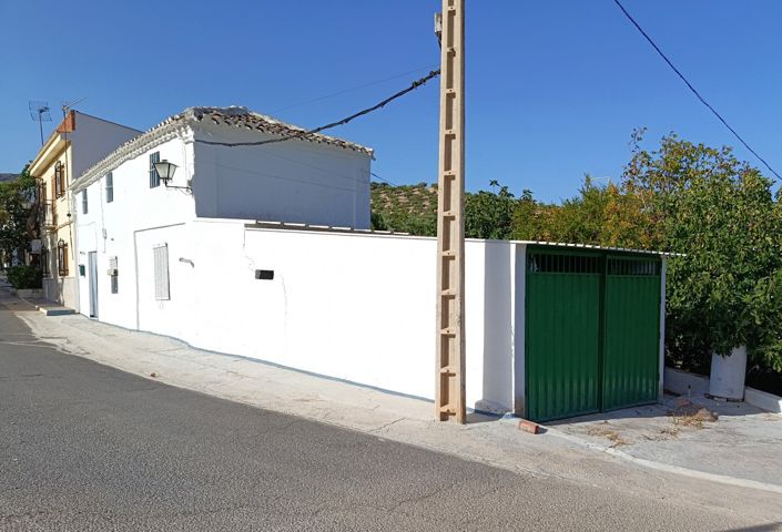 Image No.16-3 Bed Village House for sale