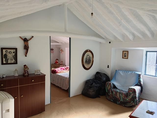 Image No.18-3 Bed Village House for sale