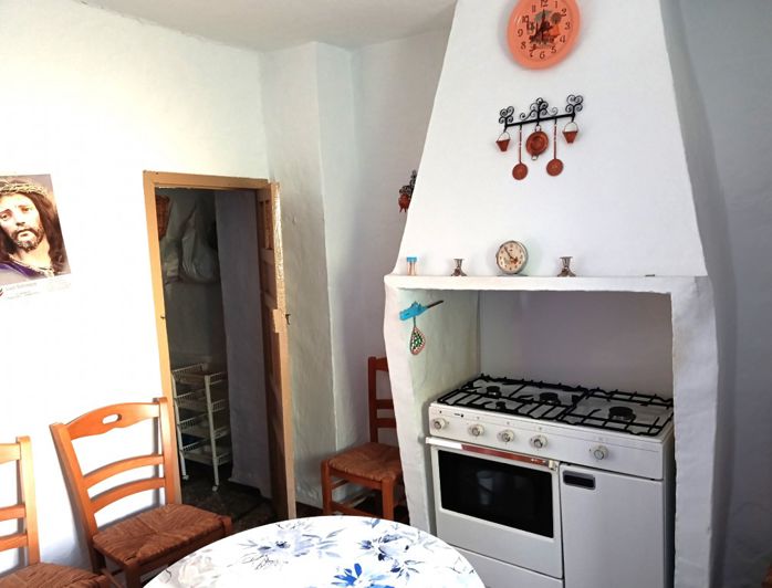 Image No.28-3 Bed Village House for sale