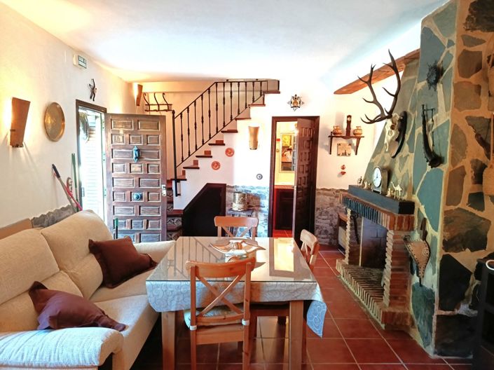 Image No.20-2 Bed Country Property for sale