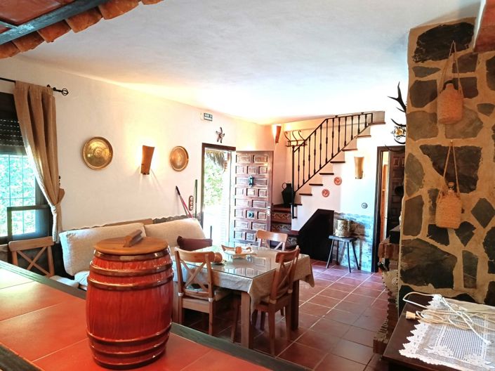 Image No.5-2 Bed Country Property for sale