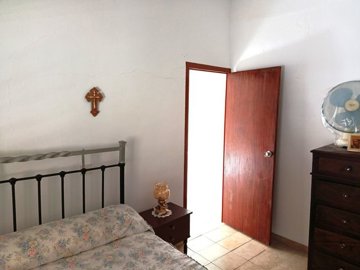 full156424867136828