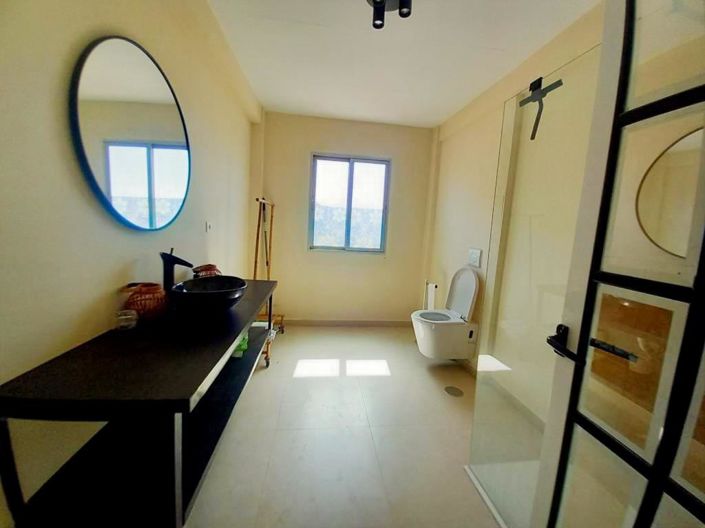 Image No.25-2 Bed Townhouse for sale