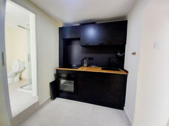 Image No.8-2 Bed Townhouse for sale