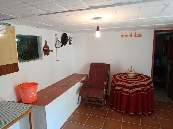 Image No.25-6 Bed Cortijo for sale