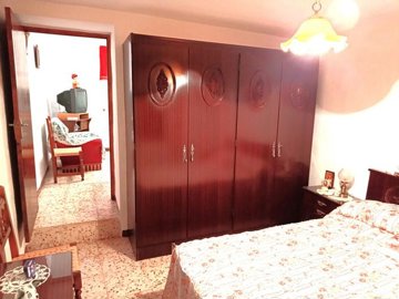 full156996067270239