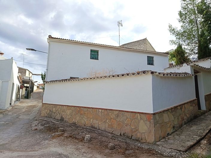 Image No.4-6 Bed Country House for sale