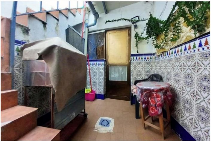 Image No.9-2 Bed Townhouse for sale