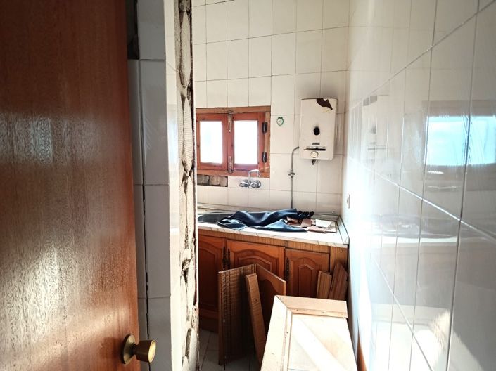 Image No.33-10 Bed Townhouse for sale