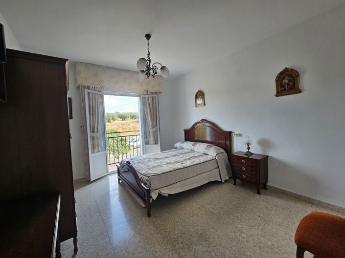 Image No.33-4 Bed Cortijo for sale
