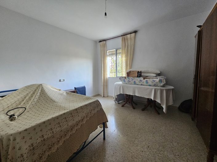 Image No.45-4 Bed Cortijo for sale
