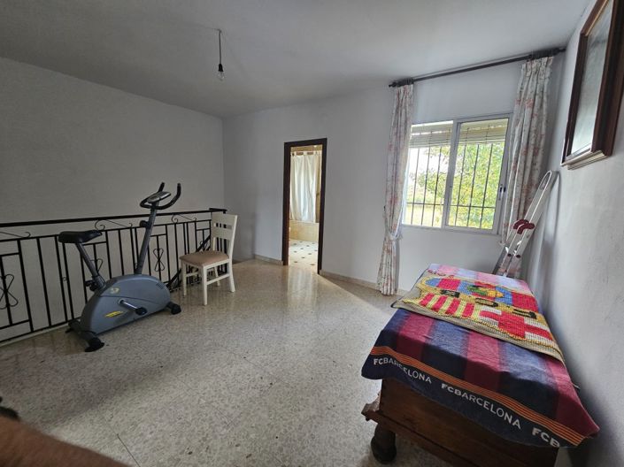 Image No.47-4 Bed Cortijo for sale