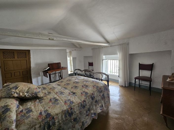 Image No.32-5 Bed Cortijo for sale