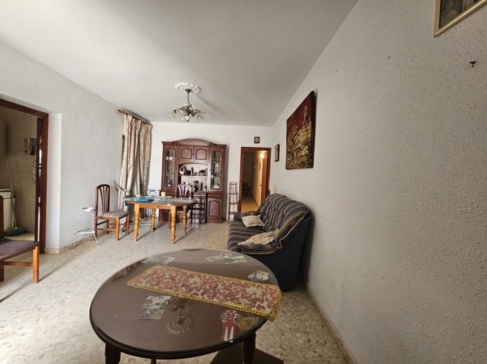 Image No.27-3 Bed Townhouse for sale