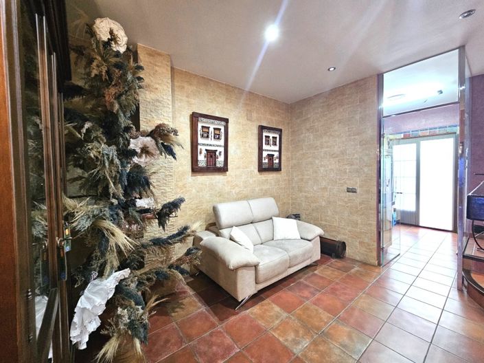 Image No.3-Casa adosada con 4 dormitorios en venta