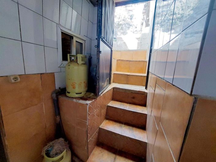 Image No.13-3 Bed Townhouse for sale