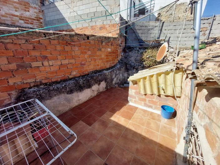 Image No.18-3 Bed Townhouse for sale