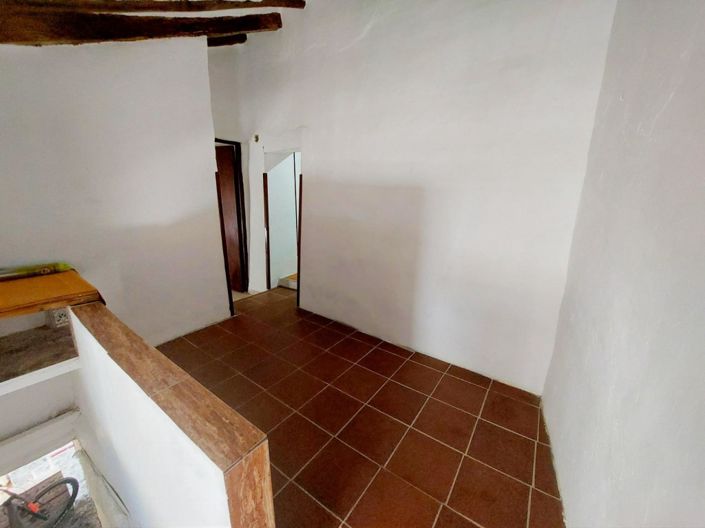 Image No.21-3 Bed Townhouse for sale