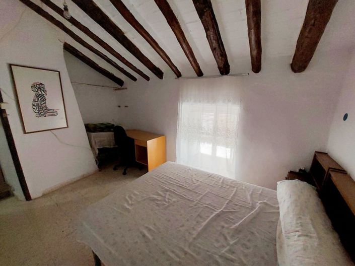 Image No.30-3 Bed Townhouse for sale